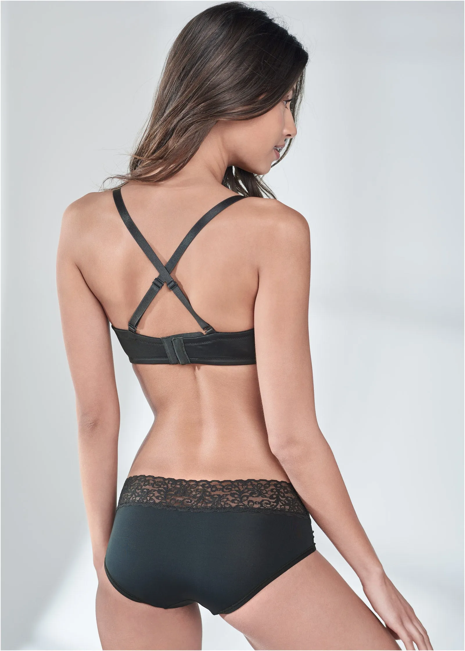 Pearl By VENUS® Strapless Bra - After Dark